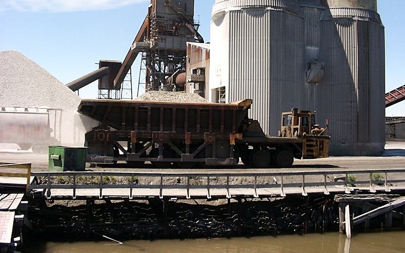 Algoma Steel dump truck