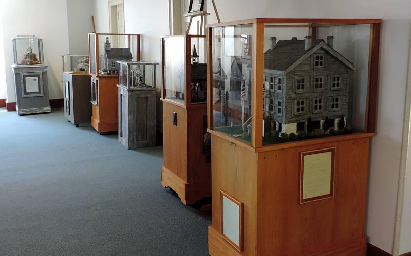Dale Gensman models of Mackinac Island buildings and attractions