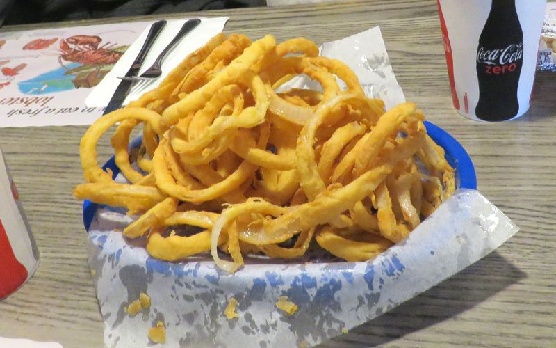 Onion rings at Petey's Summertime Seafood