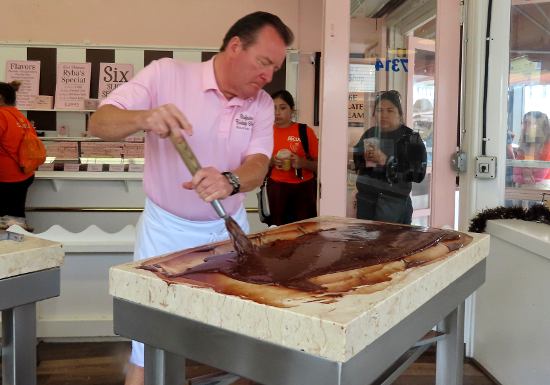 Macking Ryba's Mackinac Island Fudge