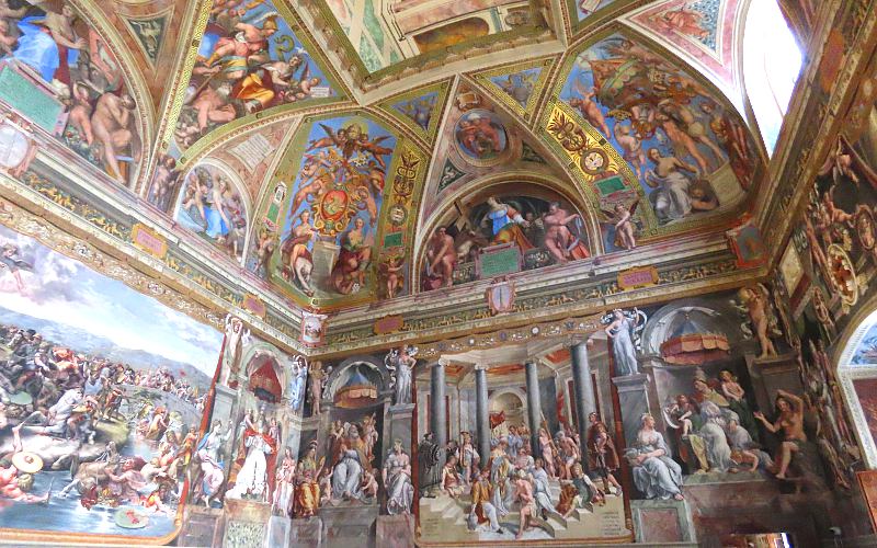 Sala di Costantino)- Vatican Museums