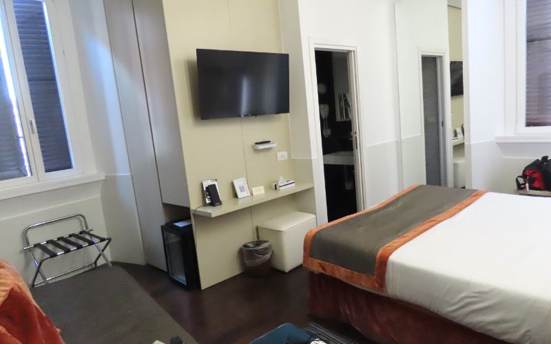 Abruzzi Hotel room - Rome, Italy