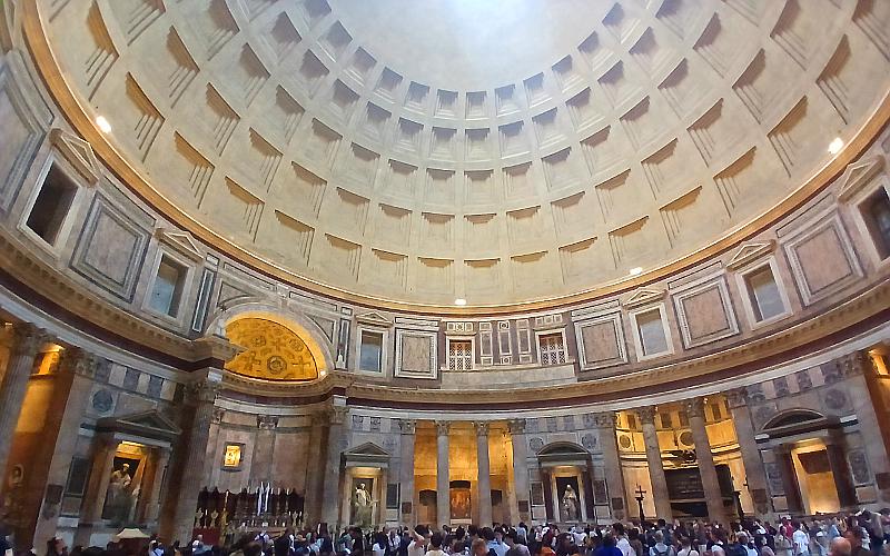 The Pantheon - Rome Italy