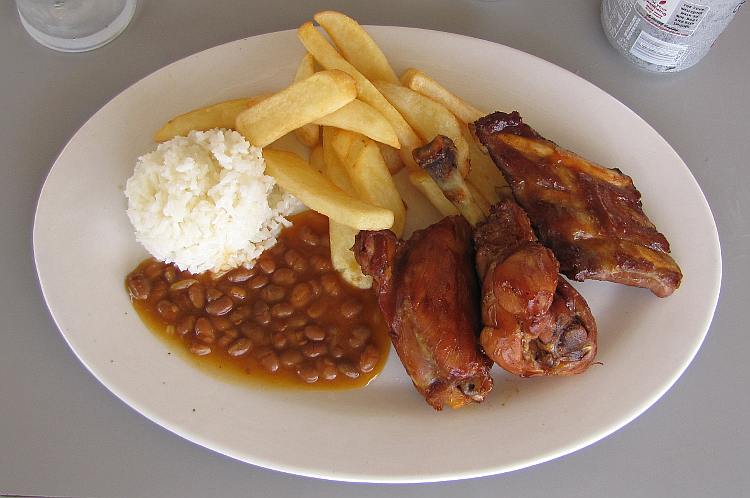 BBQ chicken and ribs at Urataka Center in Aruba
