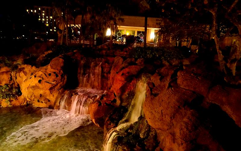 Atlantis Paradise Island waterfalls