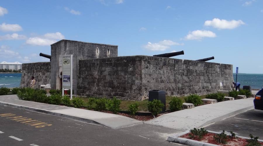Fort Montague - Nassau, Bahamas
