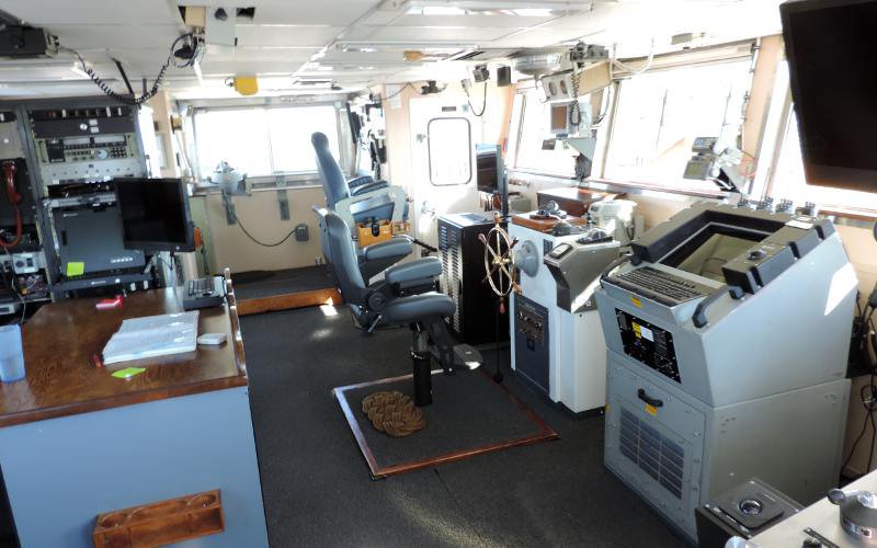 Biscayne Bay pilothouse, navigation and controls