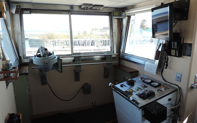 Biscayne Bay Telescopic Alidade and auxiliary bridge controls