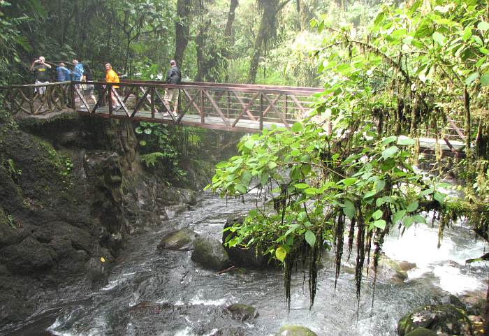 Bridge crossing the river at El Templo waterfall