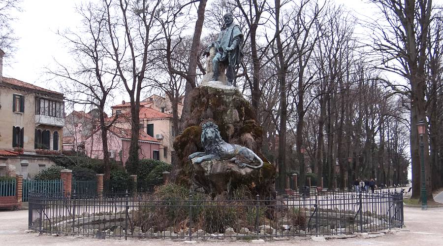 Giuseppe Garibaldi statue - Venice, Italy