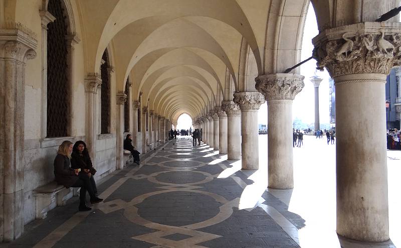 Doge's Palace Arcade - San Marco