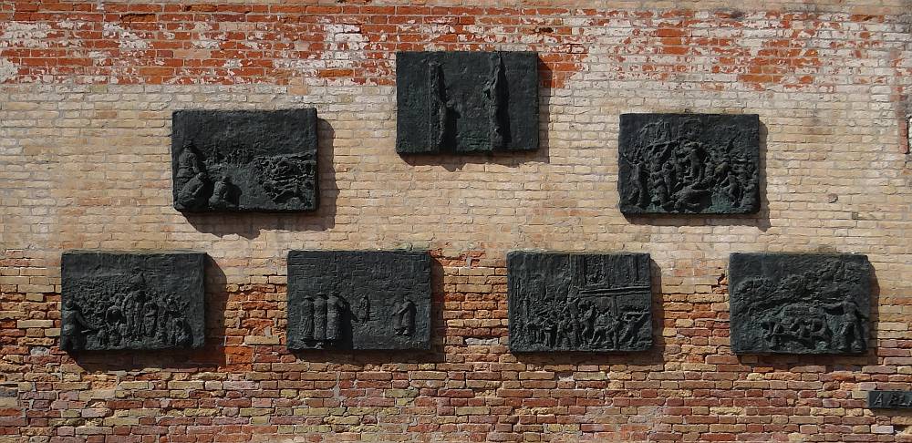Holocaust memorials  by sculptor Arbit Blatas