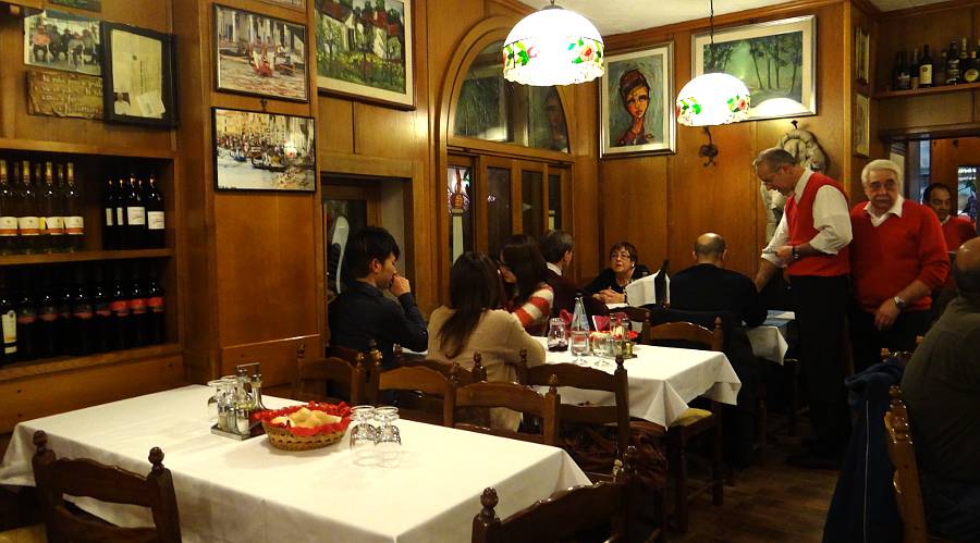 Trattoria Alla Rivetta dinning room