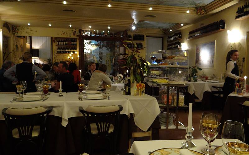 Torcolo di Luca Barca dining room - Verona, Italy