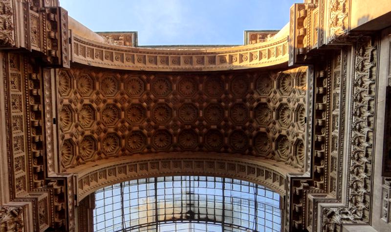 triumphal arch of the Galleria - Milan, Italy