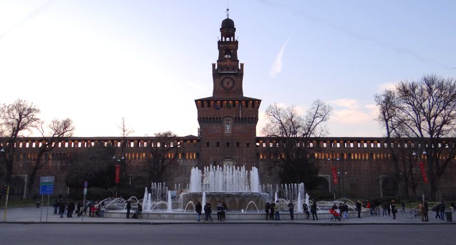 http://toursolution.blogspot.com/2014/06/italy-tour-sforza-castle-milan-image.htm