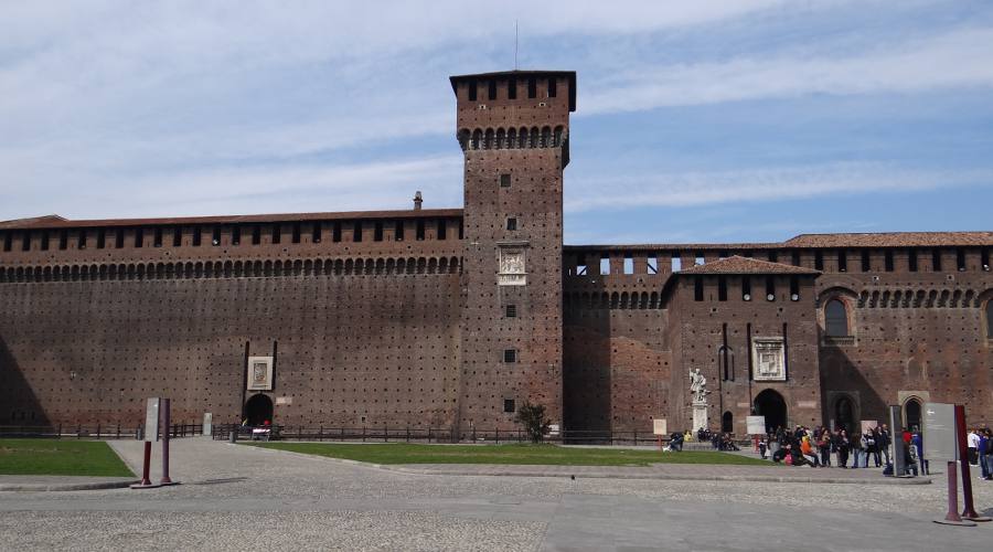 Castello Sforzesco (Sforza Castle) - Milan, Italy