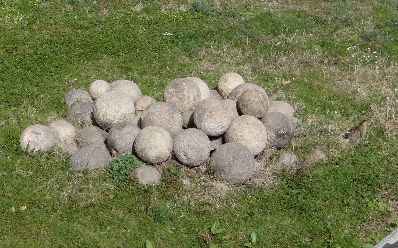 Stone cannon balls - Milan, Itlay