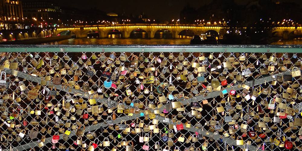 Pont des Arts Love Locks - Paris, France