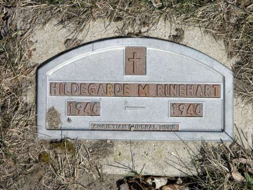 Hildegarde M Rinehardt