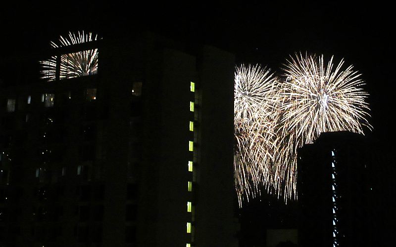 Honolulu Festival fireworks display from the Surfjack Hotel roof