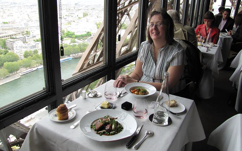 Lunch at the Jules Verne restaurant