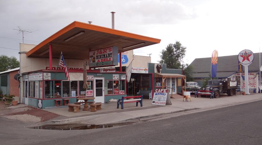 J&R's Minimart and Deli - Seligman, Arizona